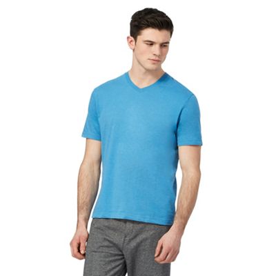 Light blue V-neck t-shirt